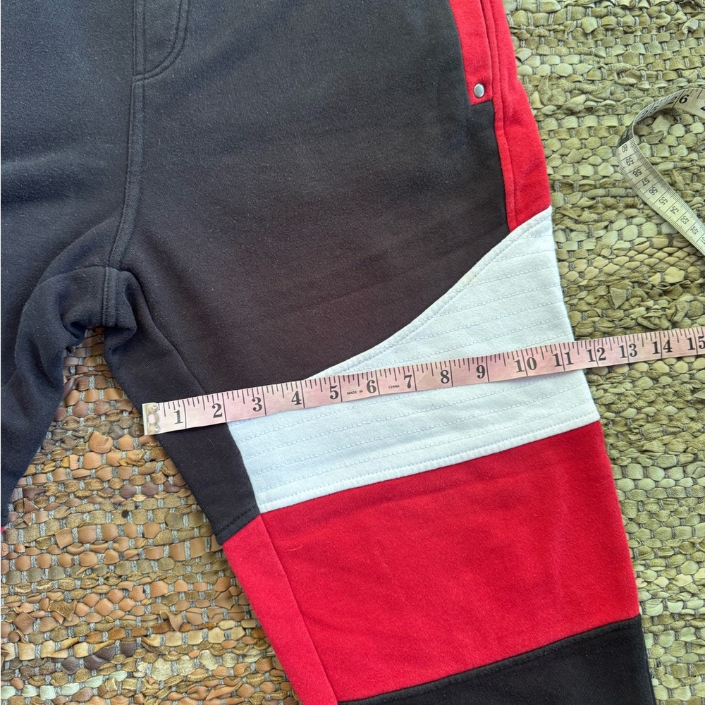 Guess Red and Black Colorblock Abstract Jogger Pants - Picture 7 of 10